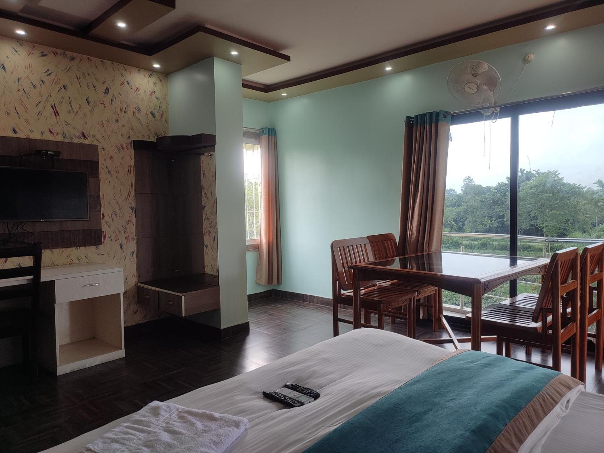 Maa Greenary View - A Holiday Resort Alipur Duar Exteriér fotografie