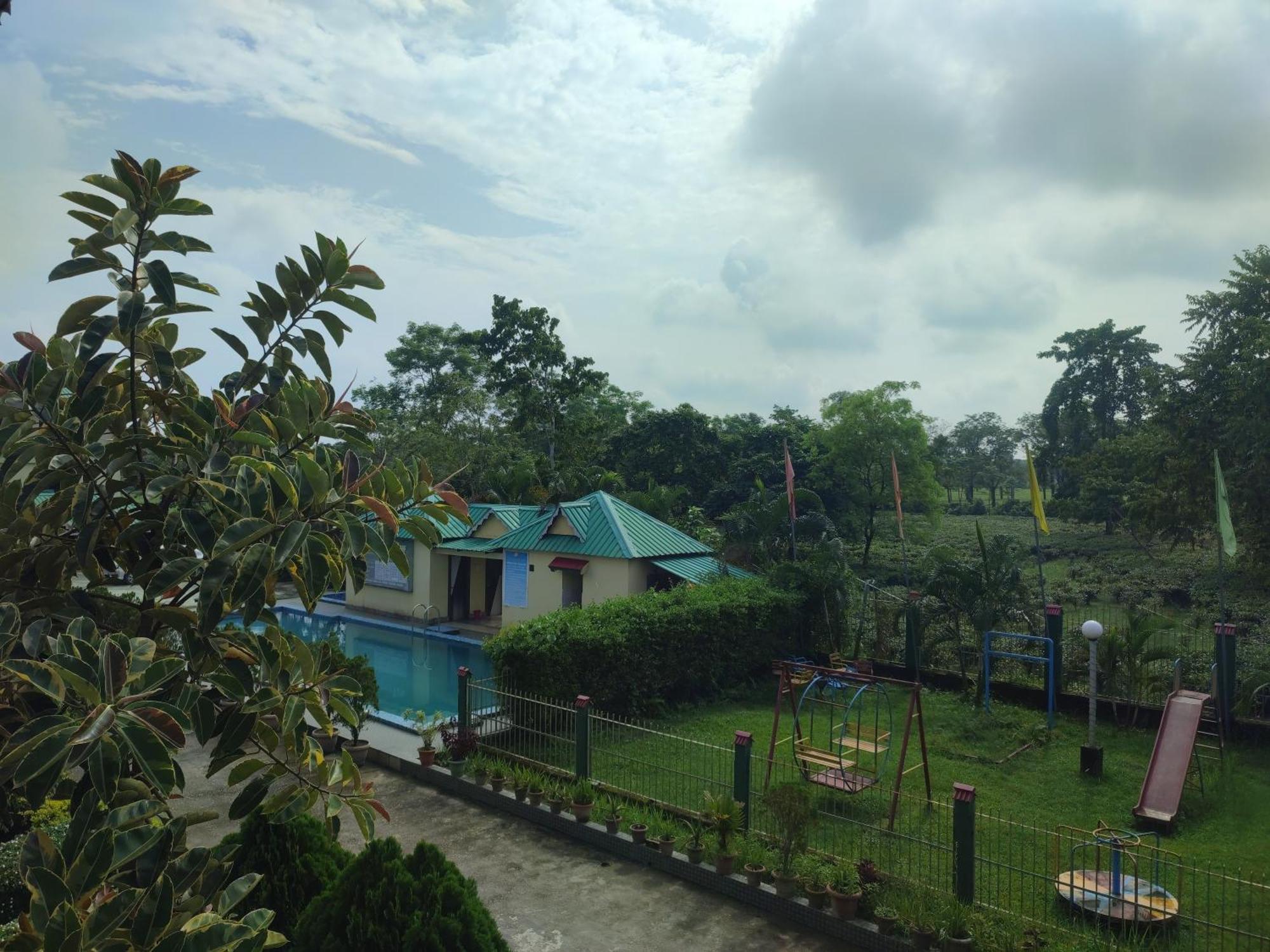 Maa Greenary View - A Holiday Resort Alipur Duar Exteriér fotografie