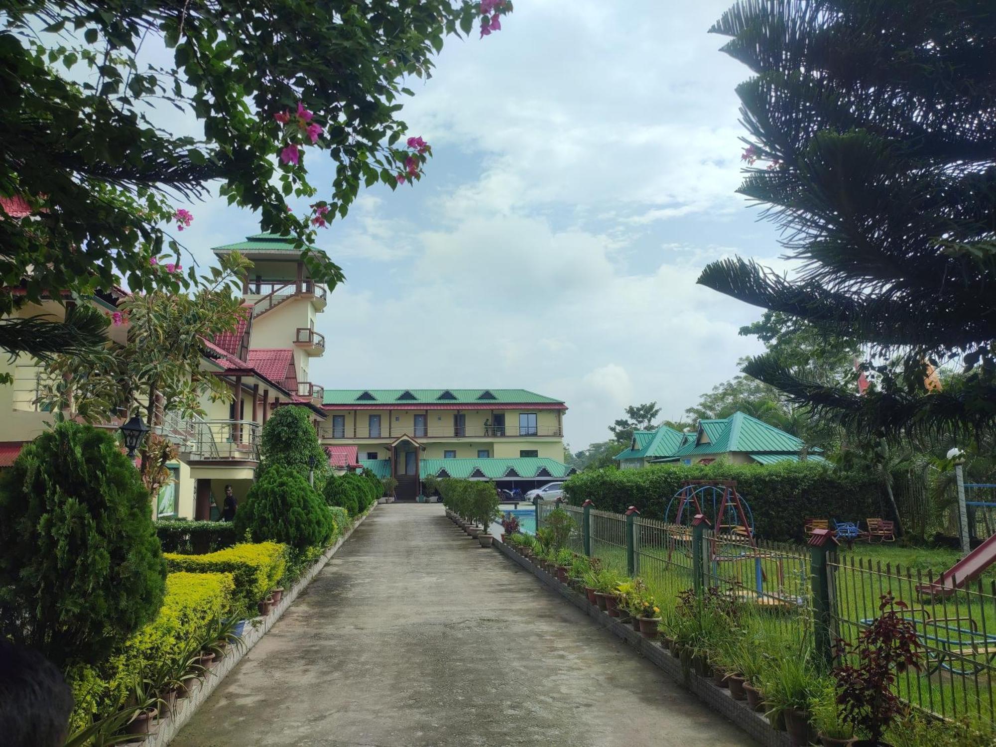 Maa Greenary View - A Holiday Resort Alipur Duar Exteriér fotografie